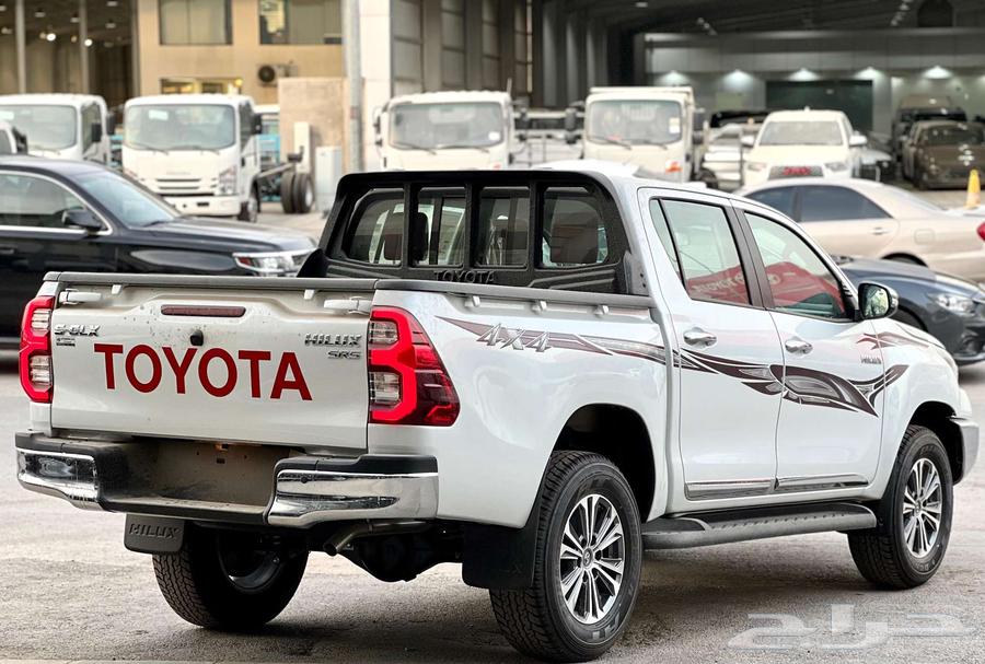 هايلوكس غمارتين S-GLX 4 4 اوتوماتيك بنزين 202564353345639811113