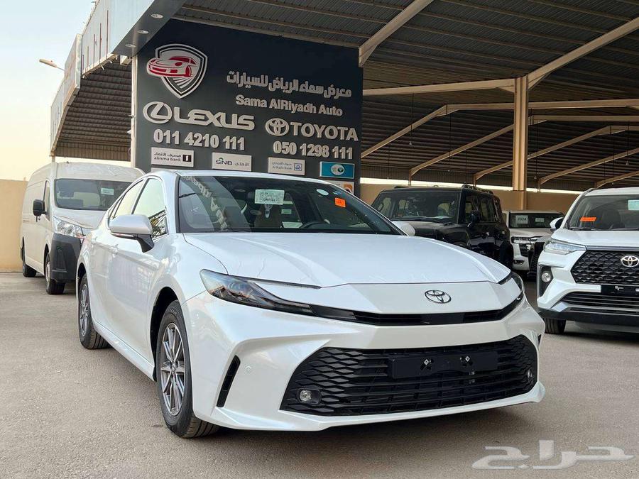 تويوتا كامري E ستاندر بنزين 2025 متاح اقساط و كاش64352612807425110