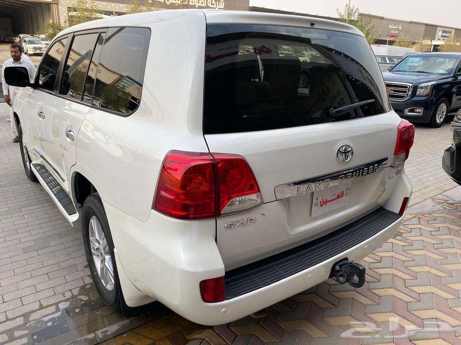 تويوتا لاندكروزر GXR موديل 2014عداد 450الف كم64356121639937114