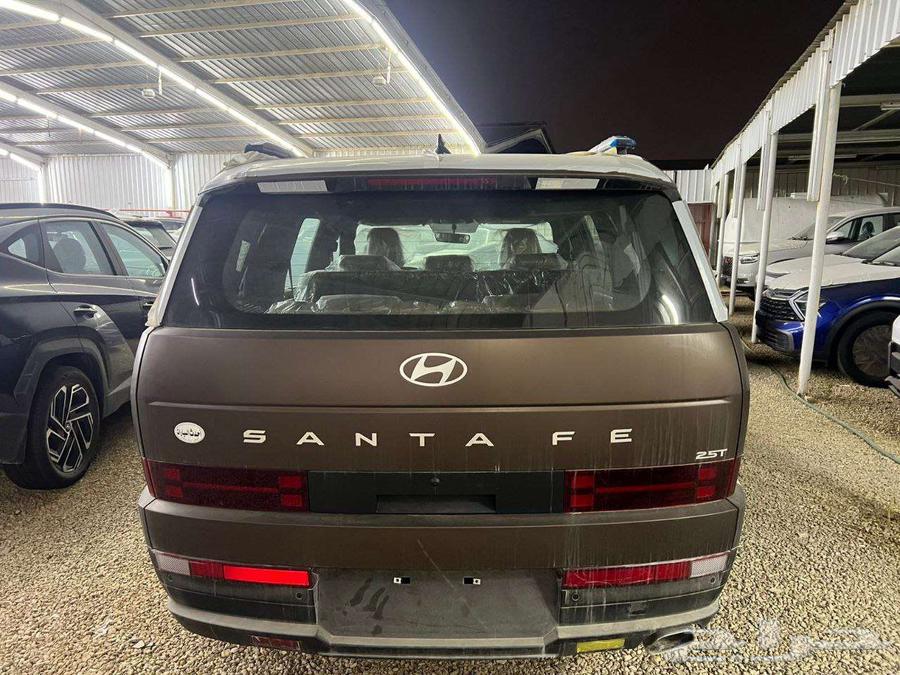 هيونداي سنتافي 2024 لدى احدث السيارات64356413428737112