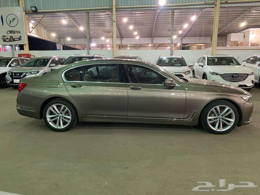 بي ام دبليو 740Li موديل 2019 فل كامل64357980291201114