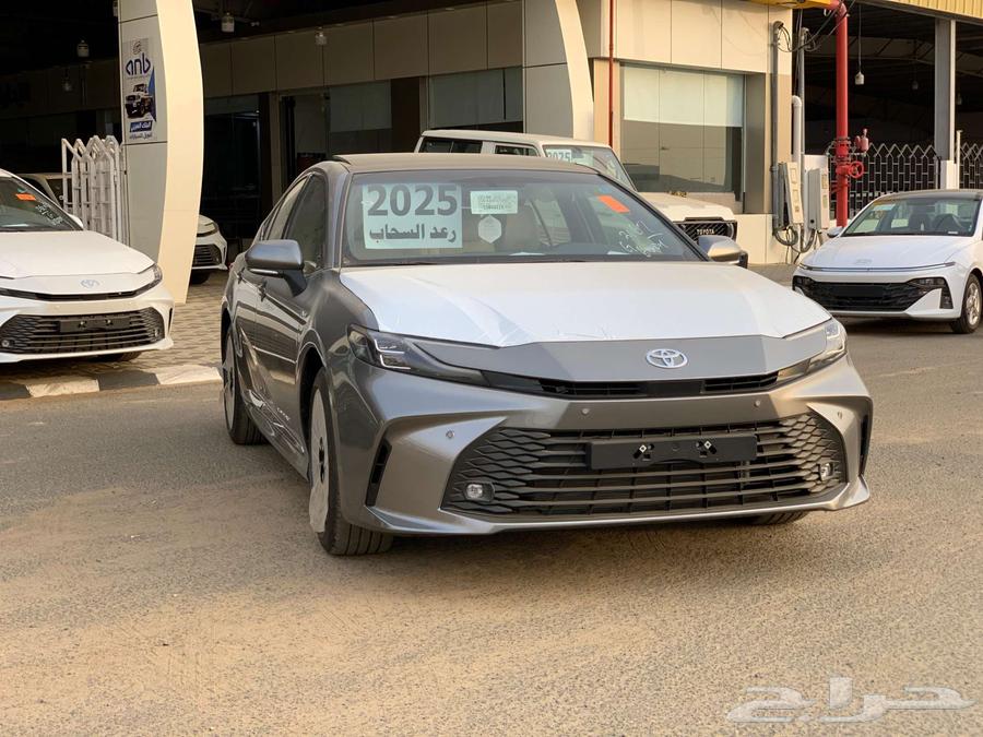 تويوتا كامري LE هايبرد 2025 بانوراما64348202701187111