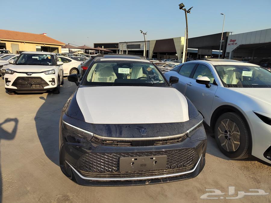 تويوتا كراون 2.5 هايبرد بريميوم سعودي كاش واقساط 202564348832068993111