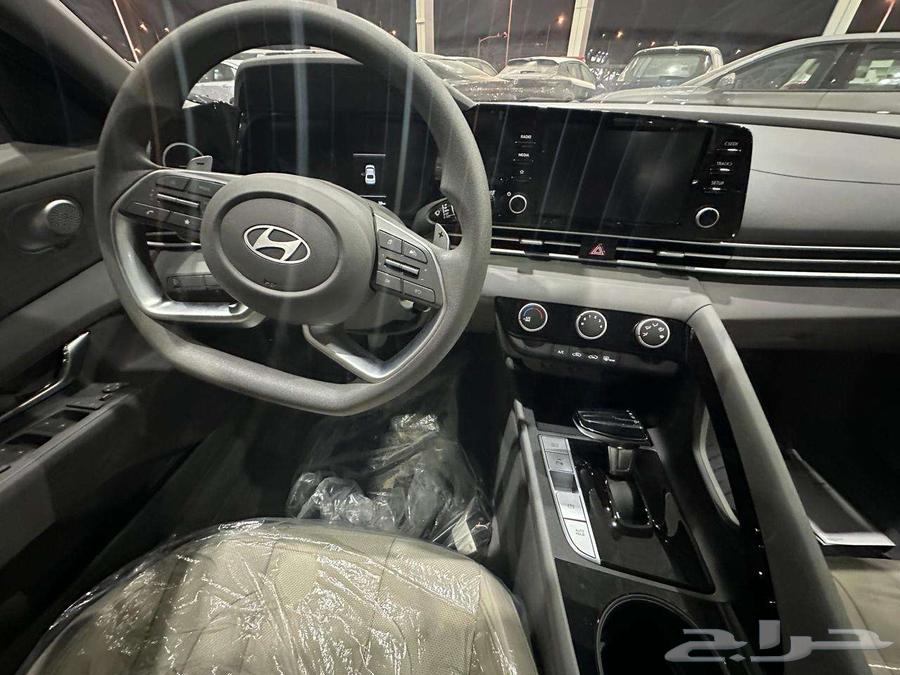 Nitra Smart SMART 2025 available in 1600 and 2000 CC with special offers64350703485698113