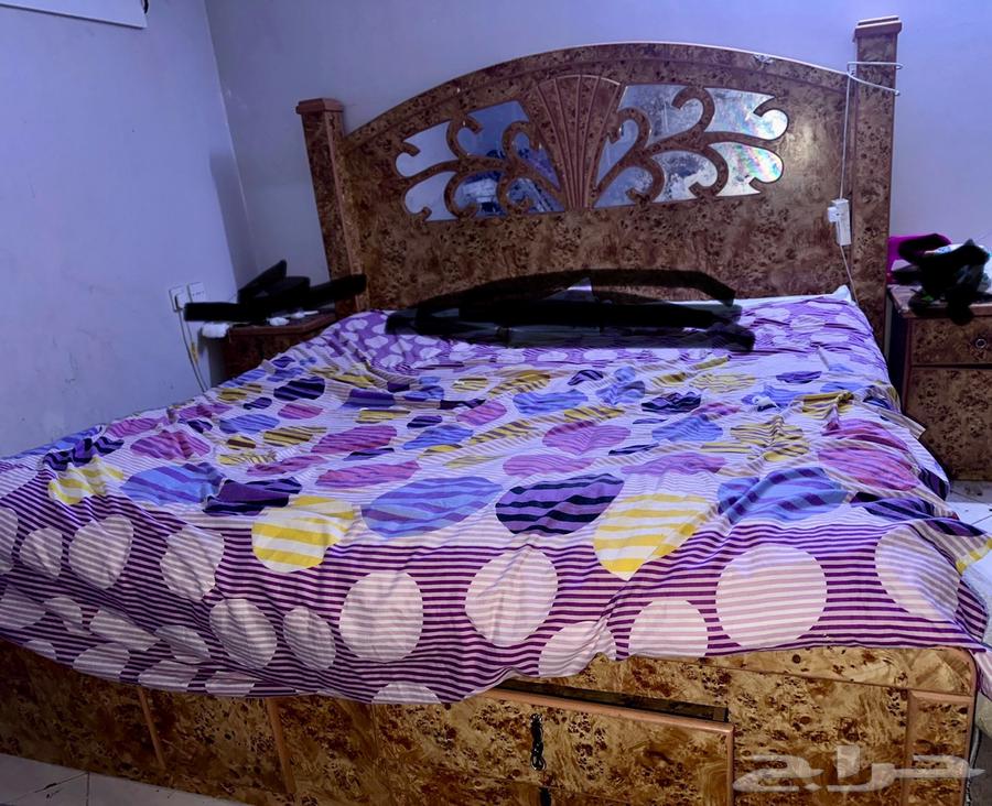 غرفة نوم كبيرة بحالة جيدة جدا64117893118081113