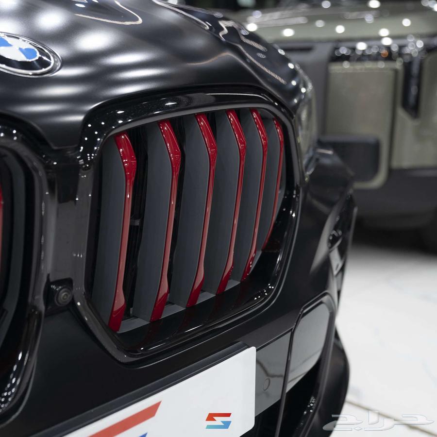بي ام دبليو X6 Black Vermilion موديل 202264354031616899114