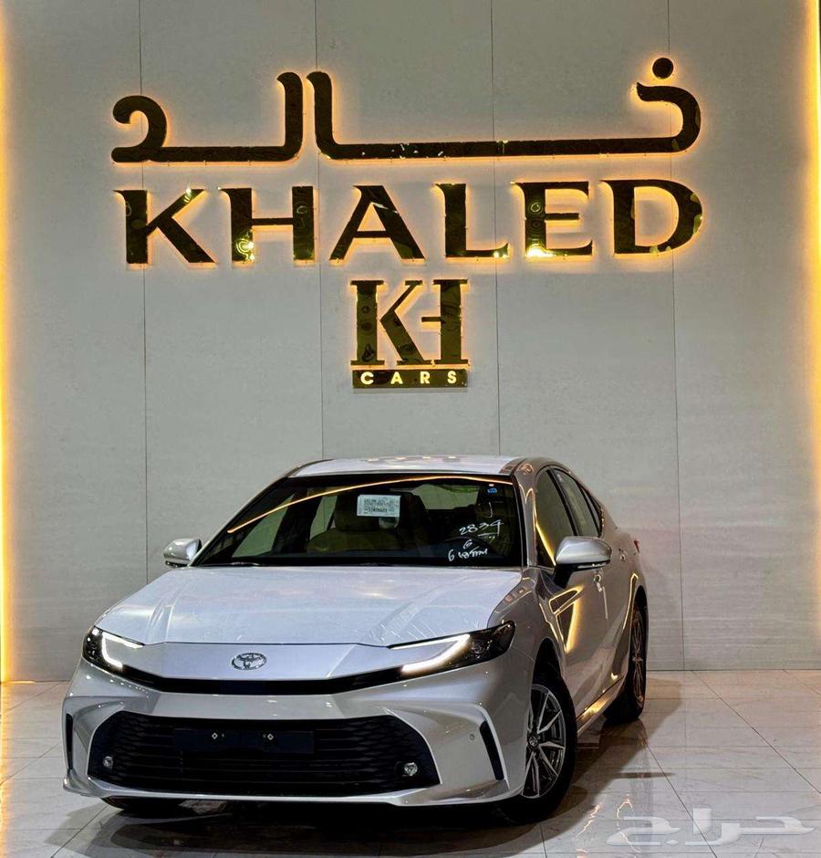 تويوتا كامري 2025 E هايبرد كاش واقساط64355391827073113