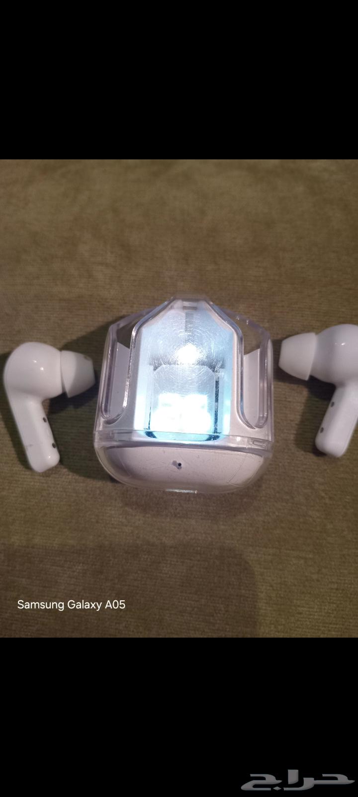 AirPods Pro Plus earbuds with battery display screen64141923984003111