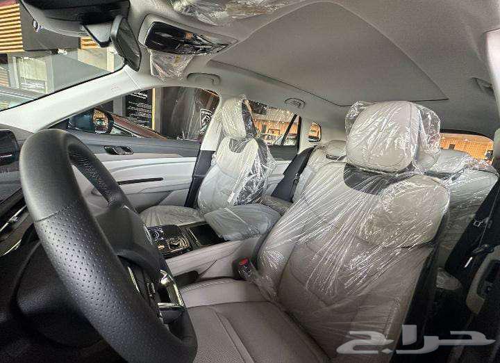 فورد تريتوري ترند 2025 جديد وحصري64366878850306111