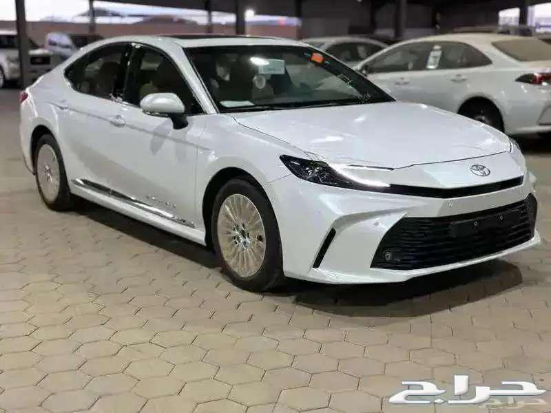 تويوتا كامرى LE بنزين موديل 202564363159101441110