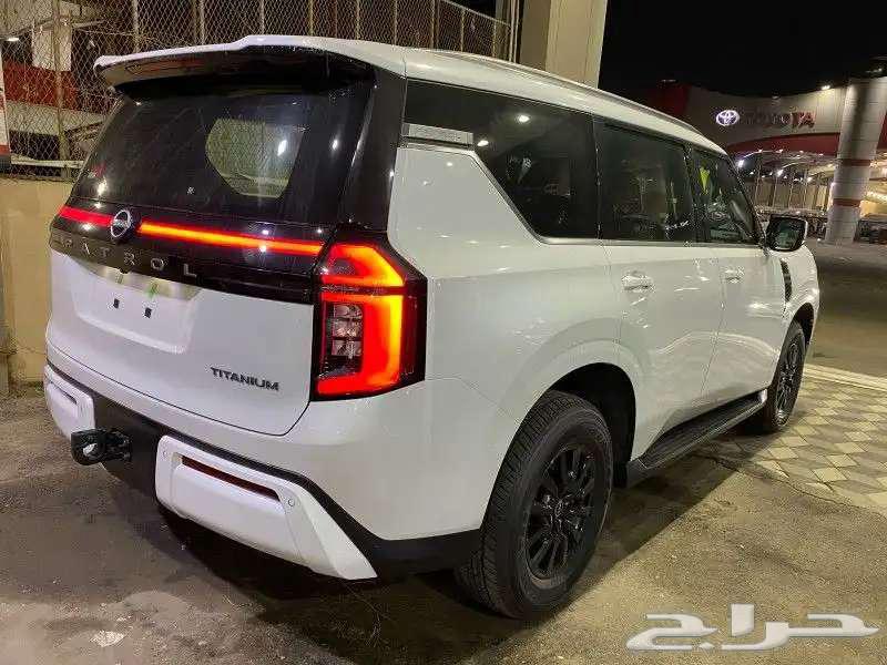 نيسان باترول تيتانيوم موديل 202564363621261057113