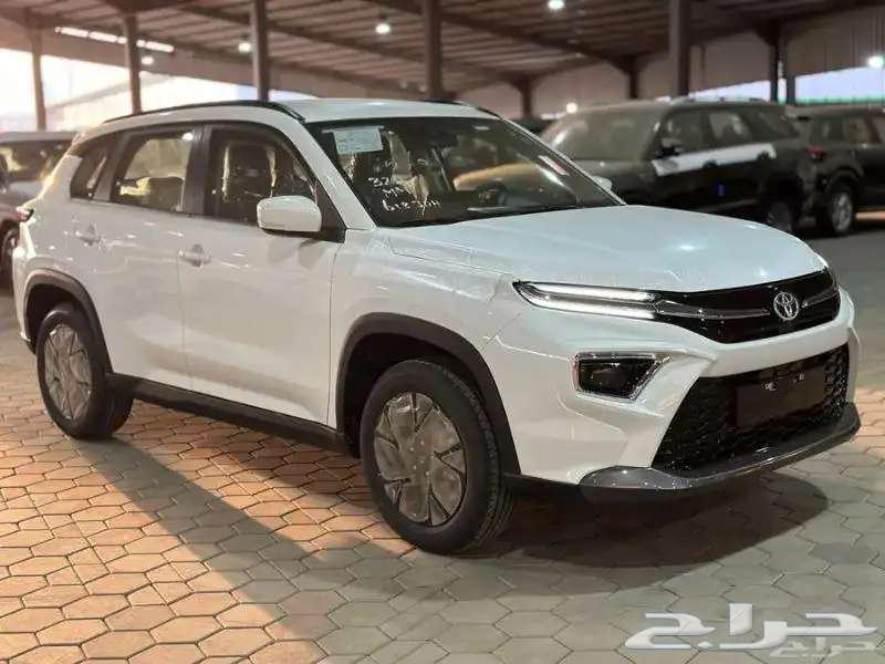 تويوتا اوربان كروزر GL 2025 (عرض الجزيره 1.90)64367537254403114