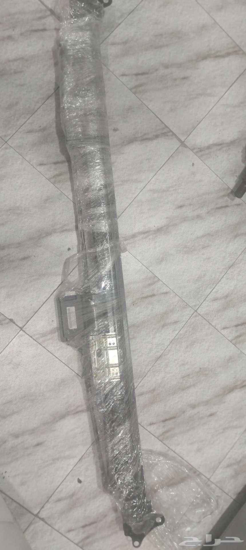 ستارة لكزس LS430 الخلفيه أصلي الوكاله من 2001_200364370030738177110