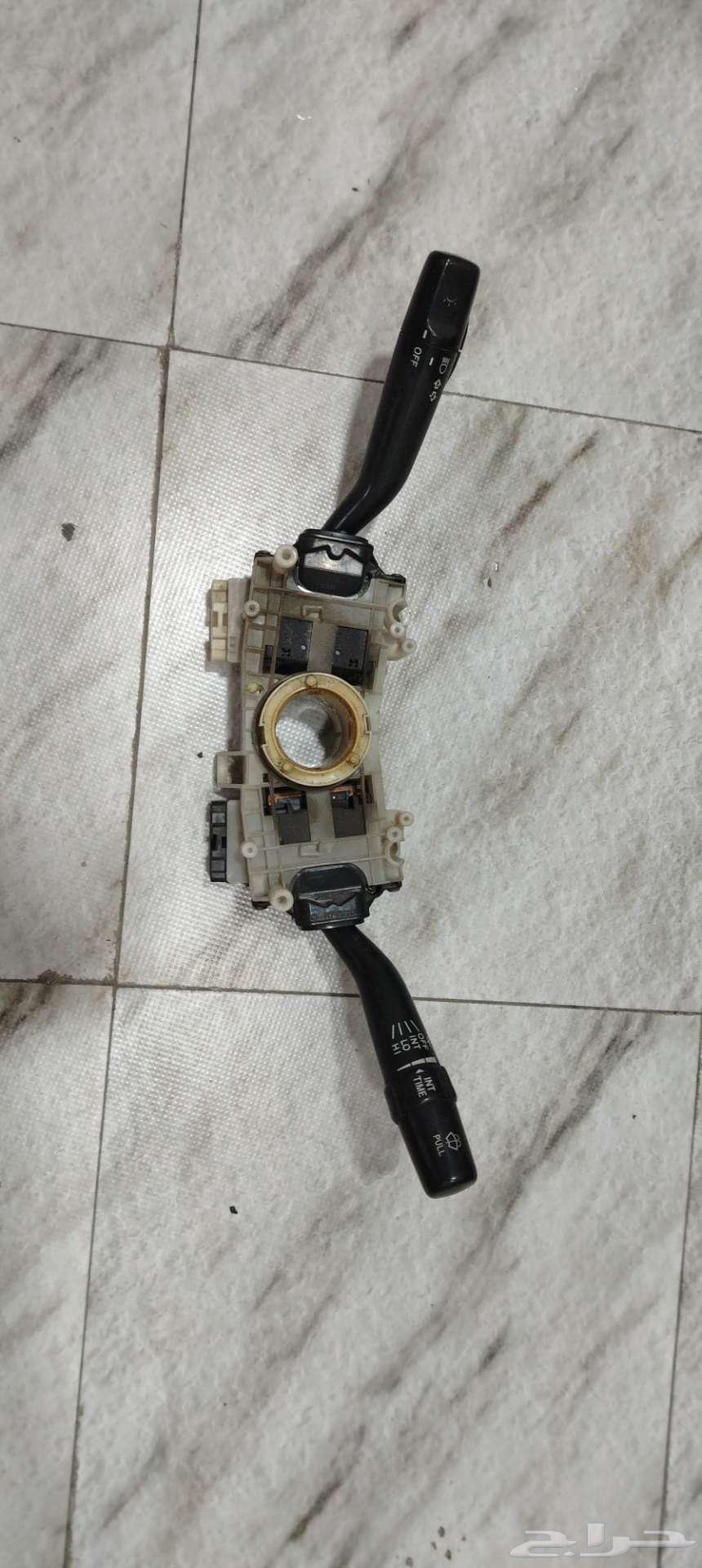 Camry 98_2002 Wiper and Spark Plug Control Rod64365025688449110