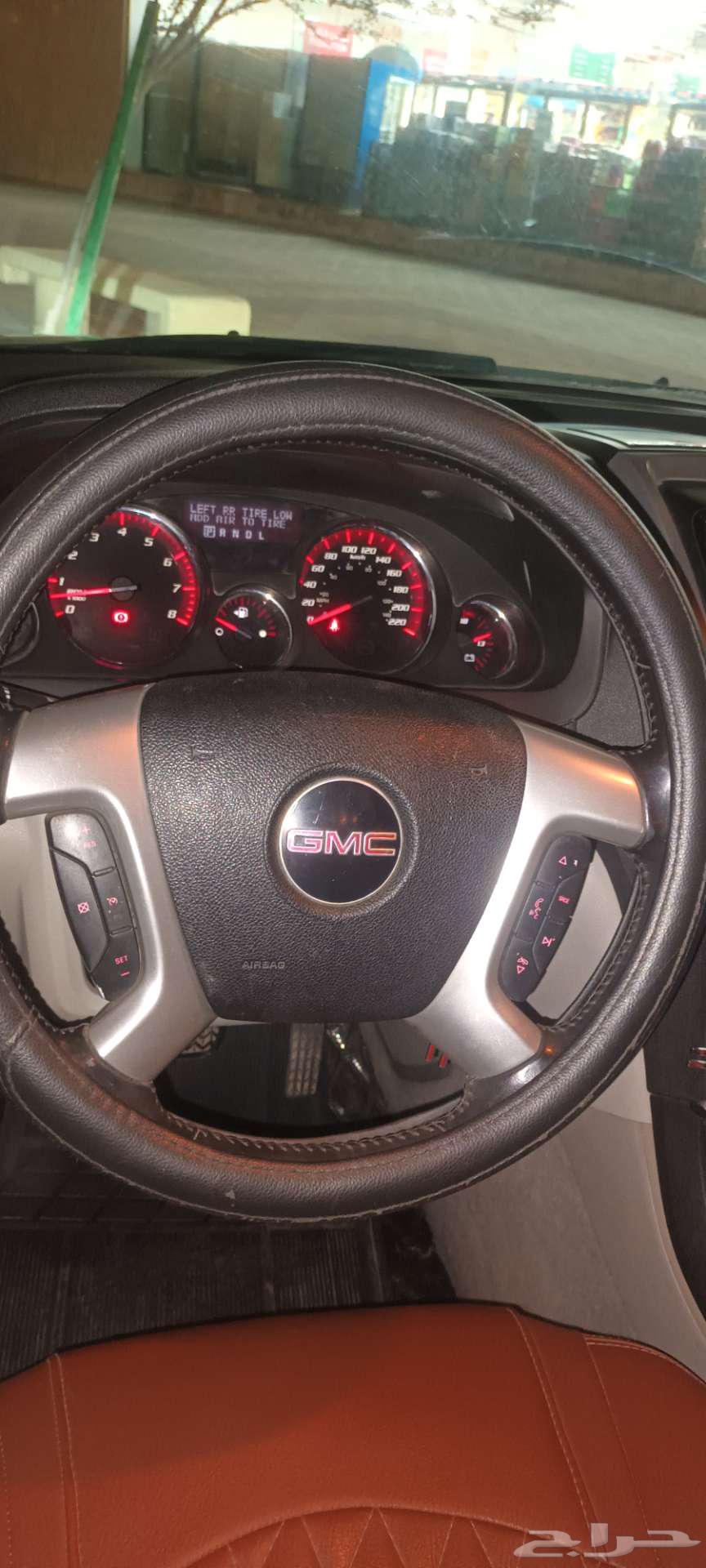 للبيع او الاستبدال بسيارة رياضية64366938097666112