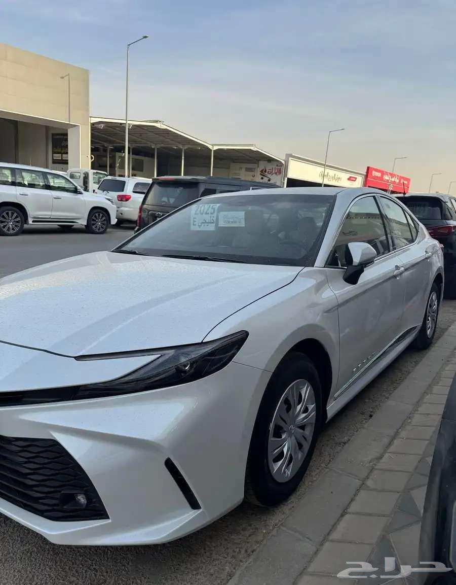 تويوتا كامري طيس بنزين كويتي 202564361711915905112