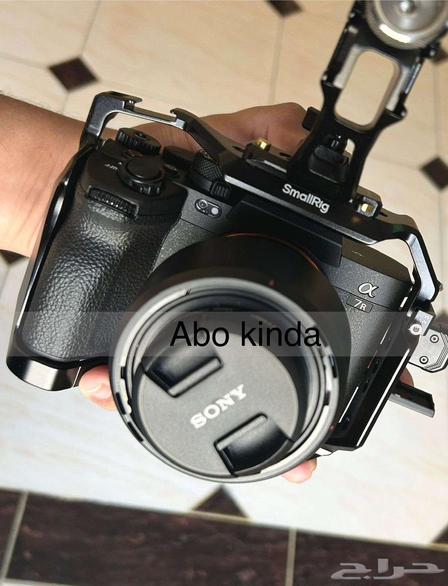 كاميرا سوني sony a7r5 و عدسة و حامل كيج متطور64141532273537112