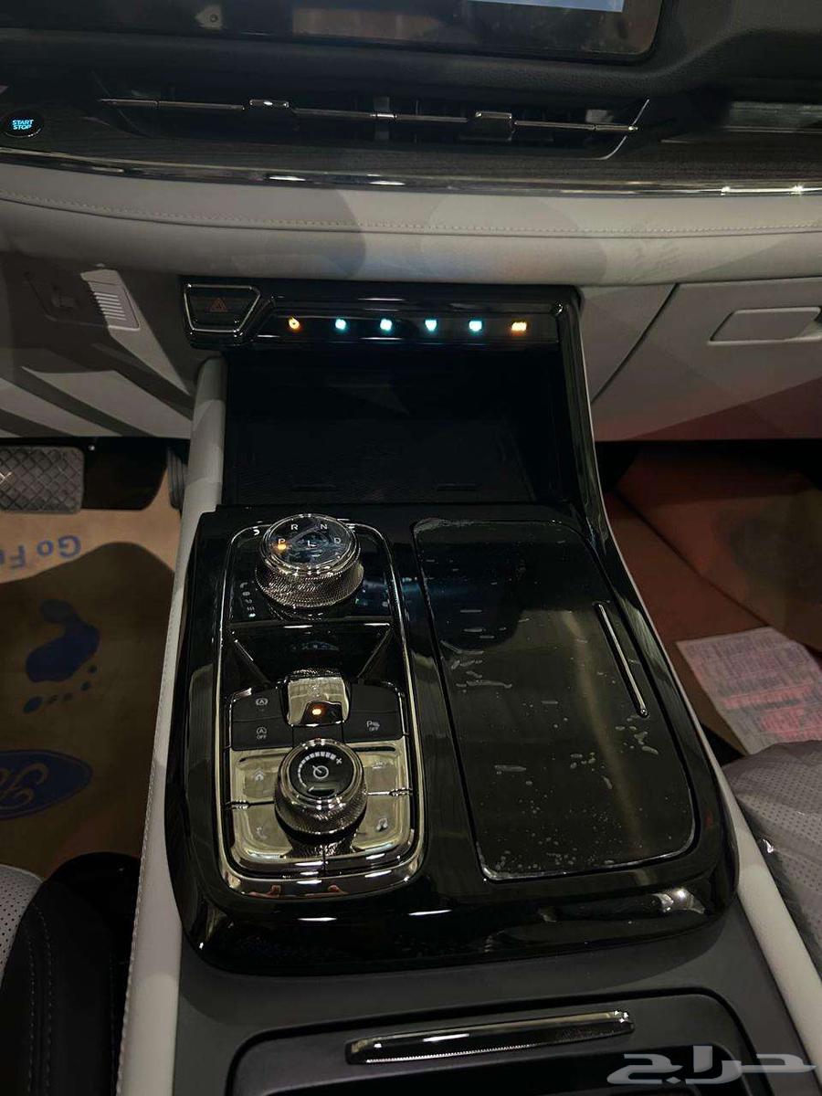 فورد تيريتوري موديل 2025 تيتانيوم بلس صيانة مجانية64369290405379113