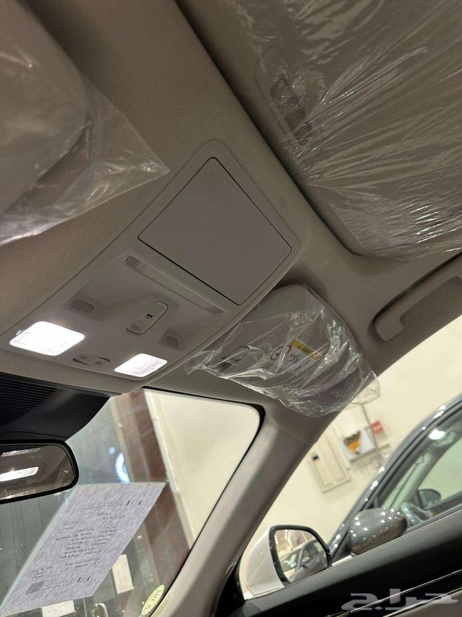 فور د توريس تيتانيوم وتريند 202564370741538947112