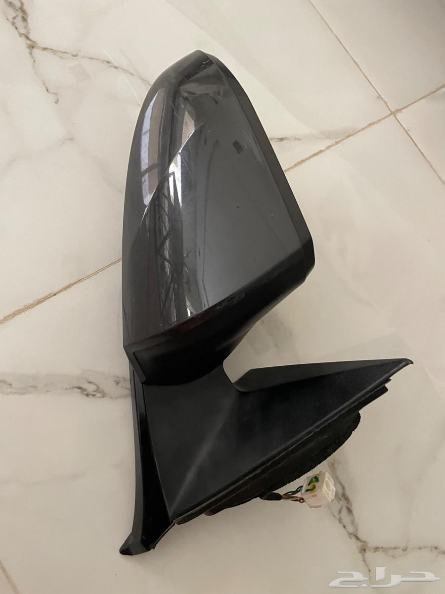 مرايه يمين هيونداي توسان 202364372170544513113