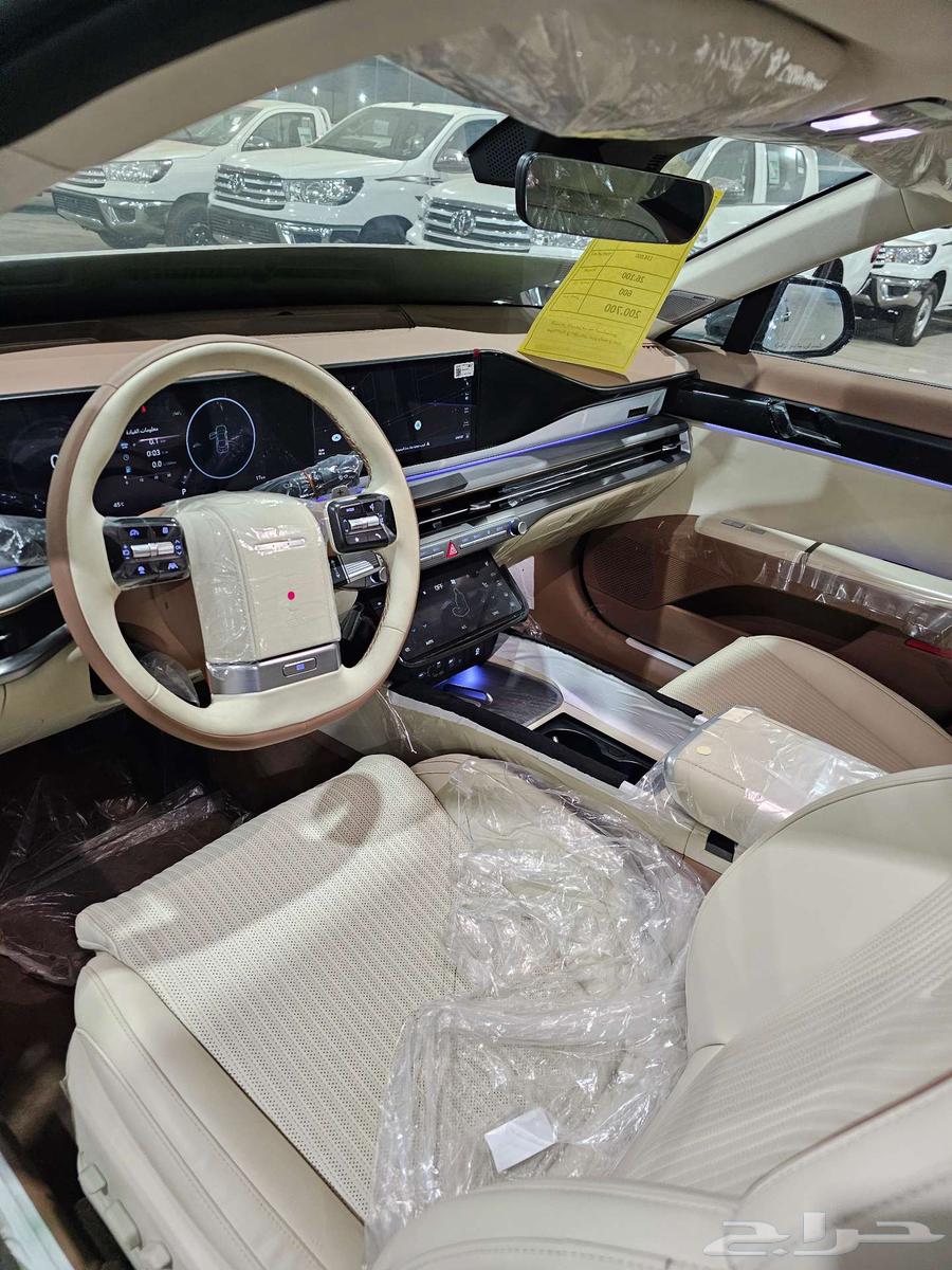 هيونداي أزيرا - 2024 - كالجرافي فل 164380536434178112