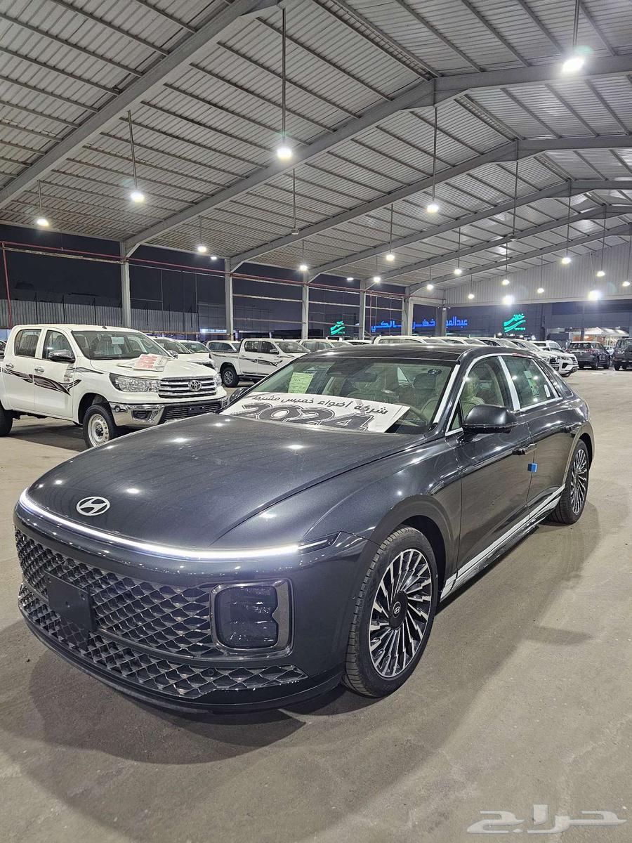 هيونداي أزيرا - 2024 - كالجرافي فل 164380536434178111