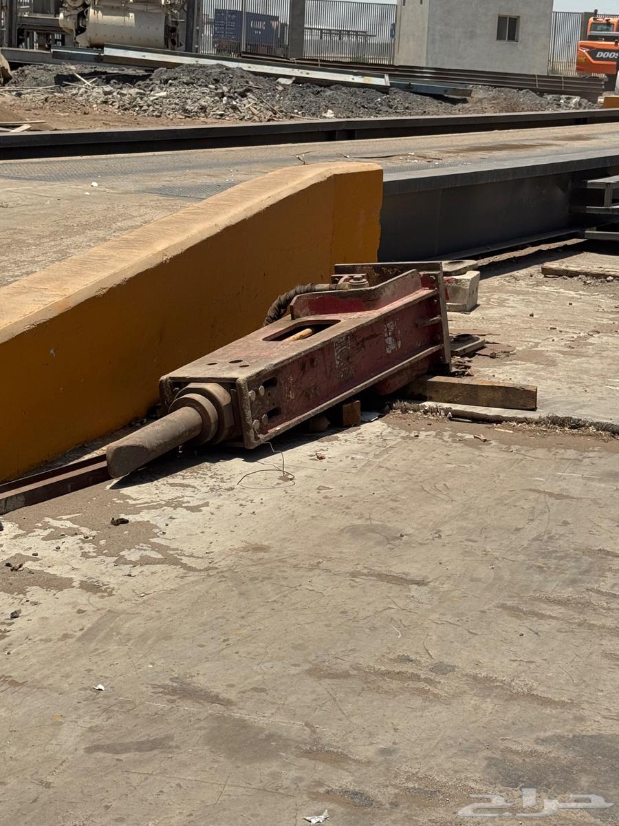 قواعد قلاب وسطحة 14 و 16 بي بي64372594195843110