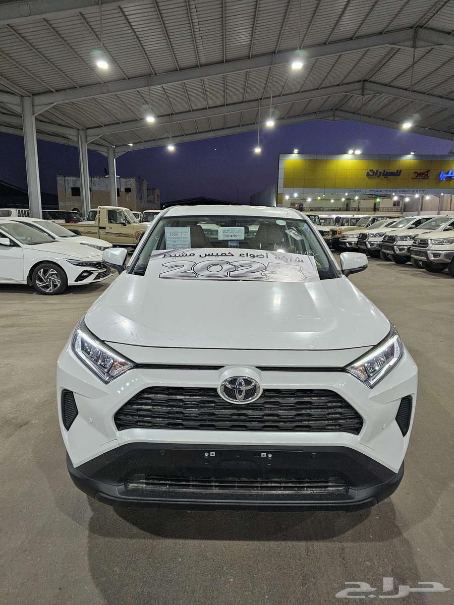 تويوتا راف فور LE بنزين بدون دبل 202564380723425283110
