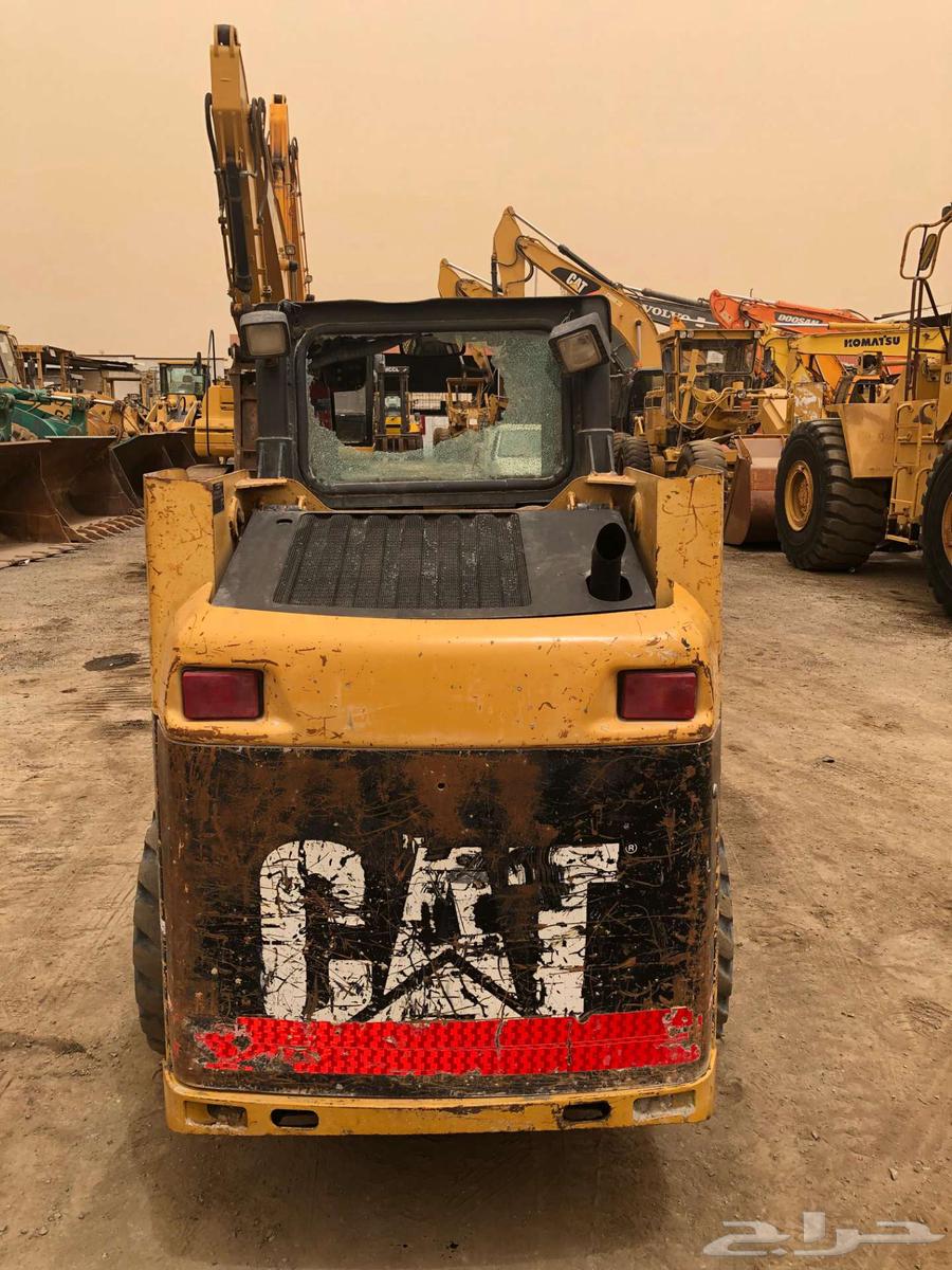 بوبكات كتربلر 216 موديل 2006 معرض رواد المعدات64362226356865114