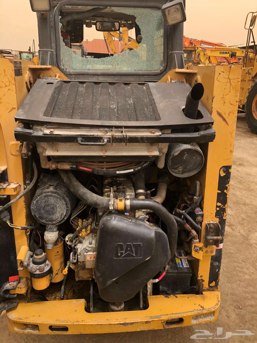 بوبكات كتربلر 216 موديل 2006 معرض رواد المعدات64362226356865113