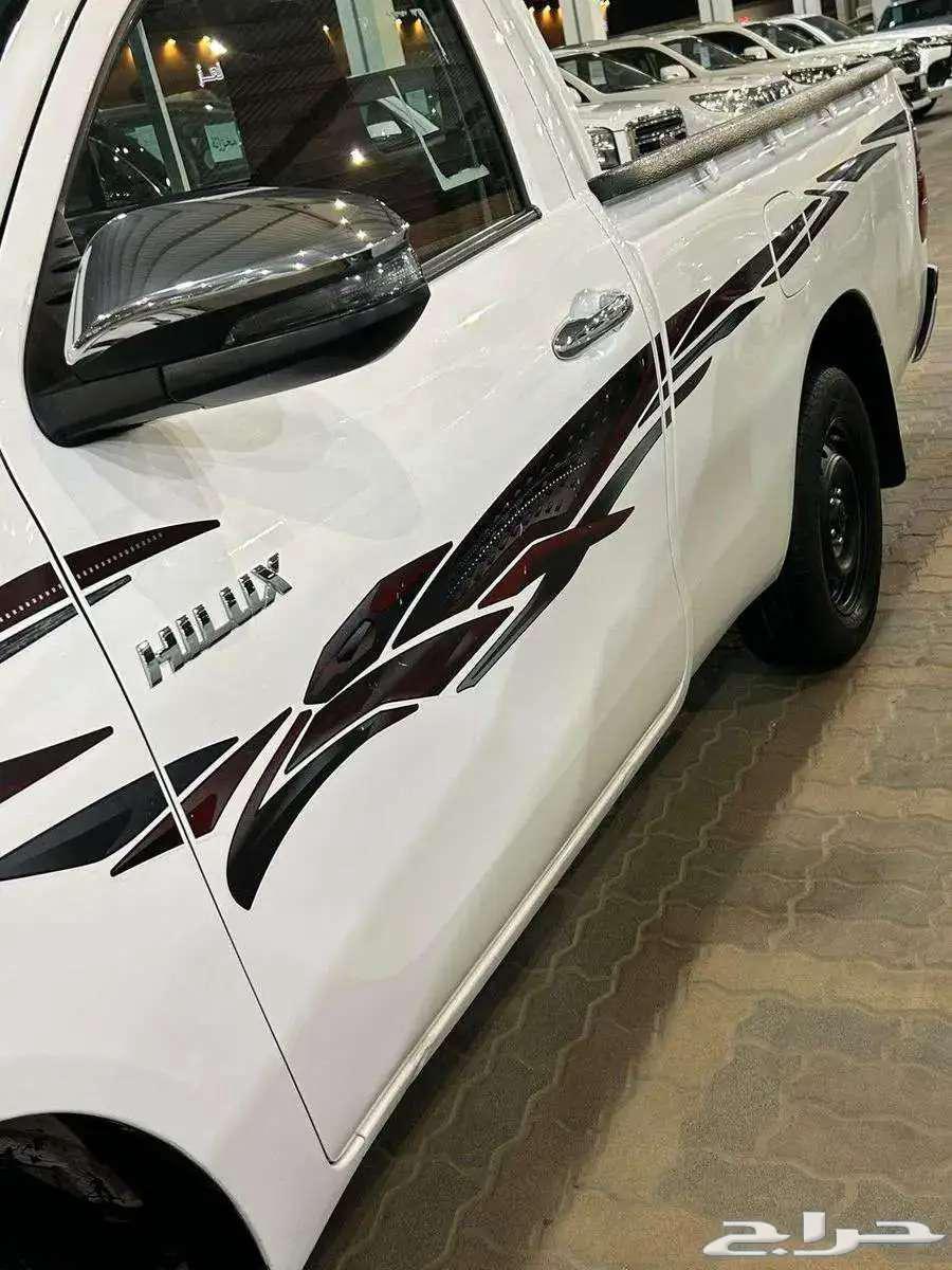 للبيع تويوتا هايلكس GLX 2022 سعودي64363517428995114