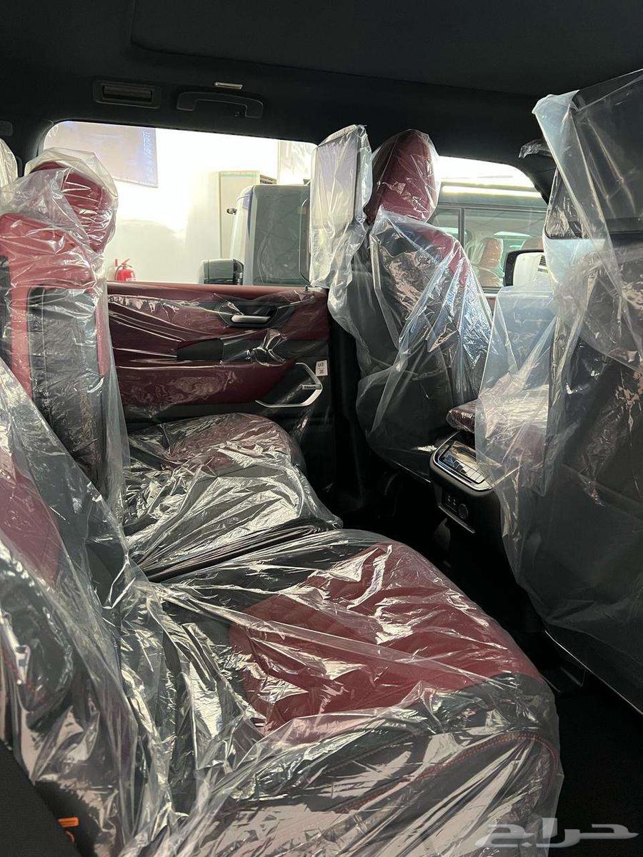 نيسان باترول 2025 بلاتينيوم تنفس طبيعي 3800CC64370308917250113