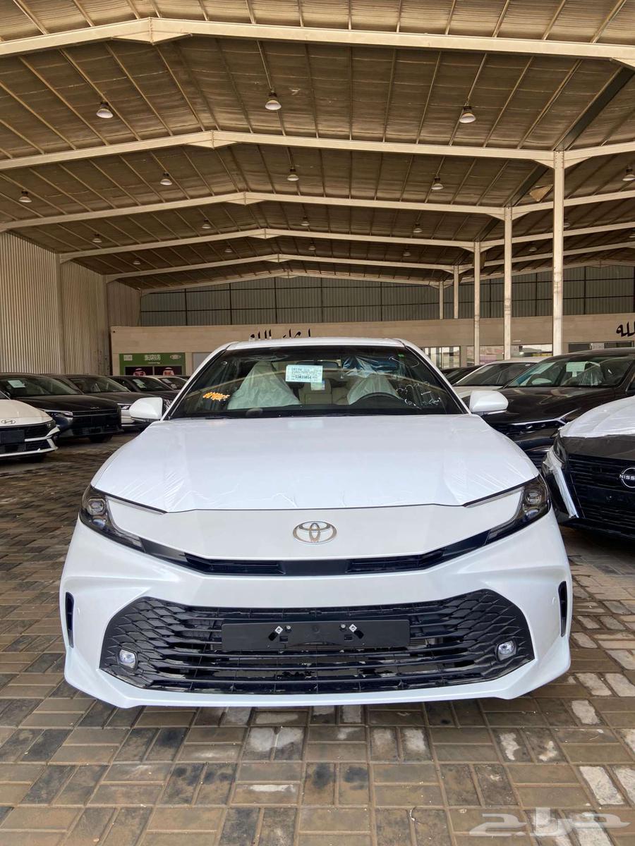 تويوتا كامرى ستاندر(E) موديل 2025 عروضنا على الكاش والتقسيط64365484604673111