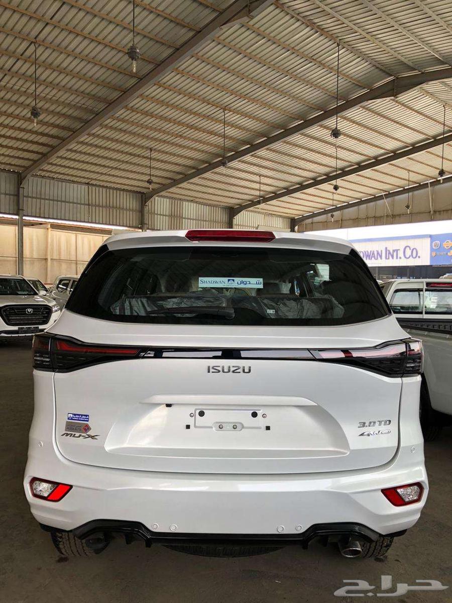 ايسوزو mux 2025 فل كامل64366145120259112