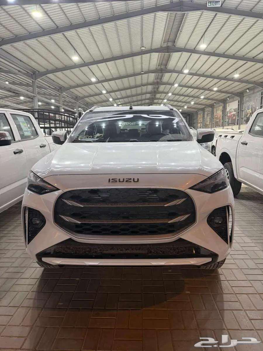 يسوزو MUX لميتد 2025 قير اوتماتيك ديزل دبل64365557259651110
