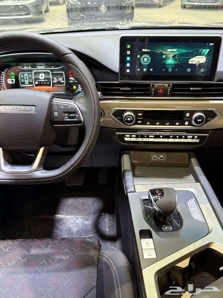 جيتور اكس 70 كمفورت 2025 اسود وابيض64366600644226113