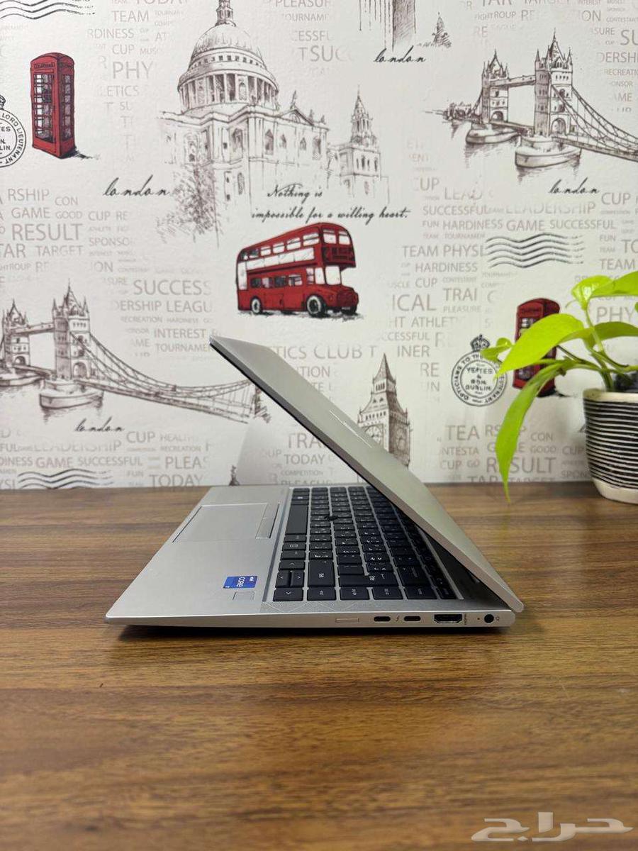 HP EliteBook laptop with 11th generation processor64141543225987113