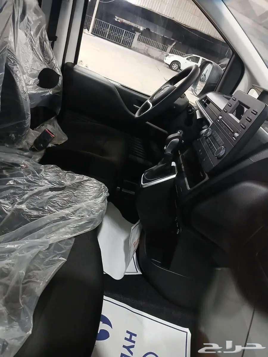 هيونداي ستاريا 11 راكب ديزل اتوماتك 202564367522631425113