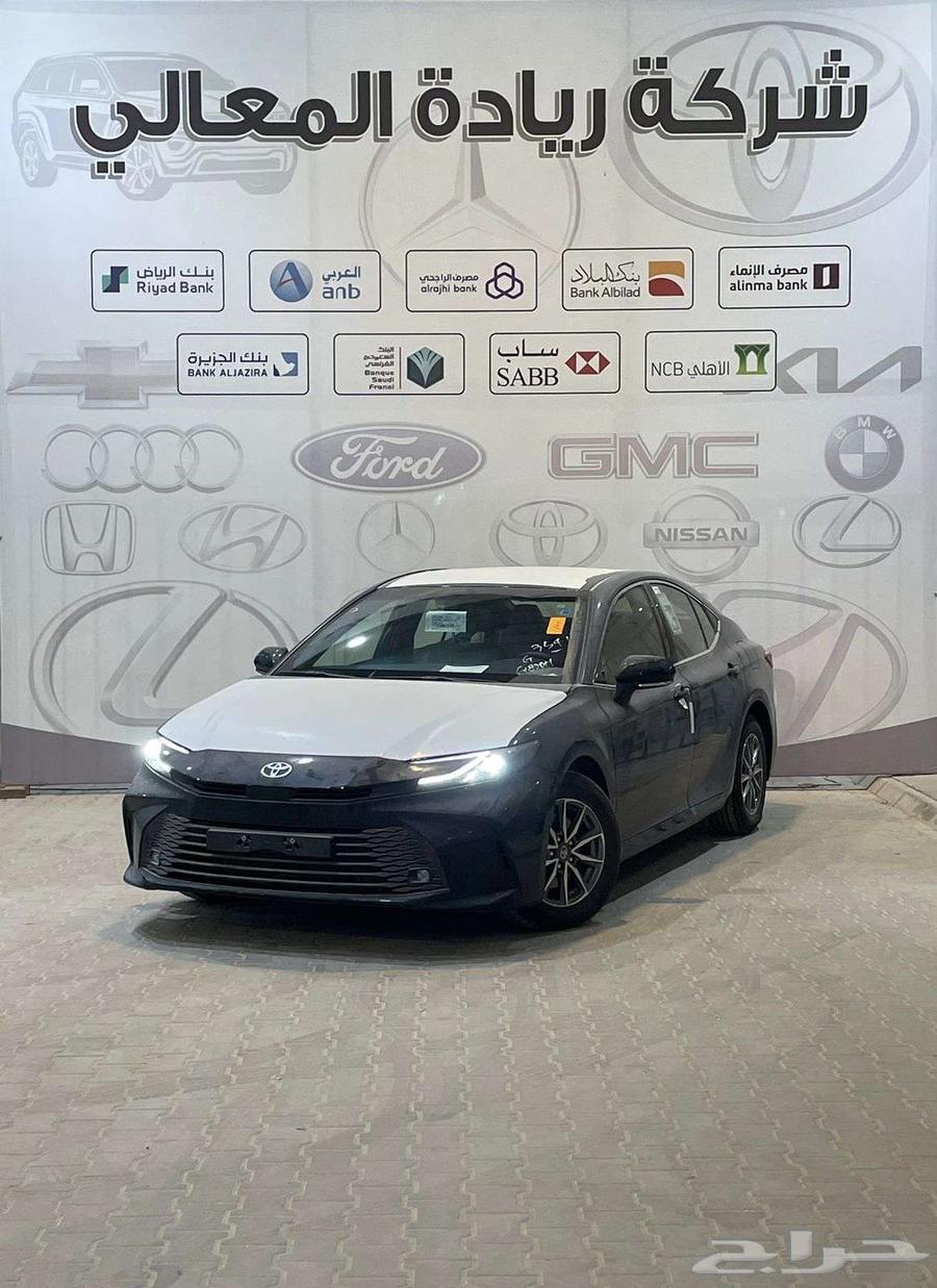 تويوتا كامري E بنزين جنوط 2025 كاش ومبيعات بنوك64362619954563111
