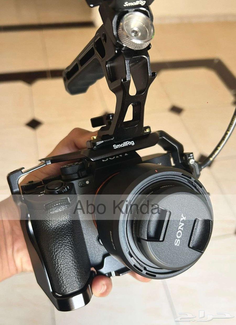 كاميرا سوني sony a7r5 و عدسة و حامل كيج متطور64141532273537110