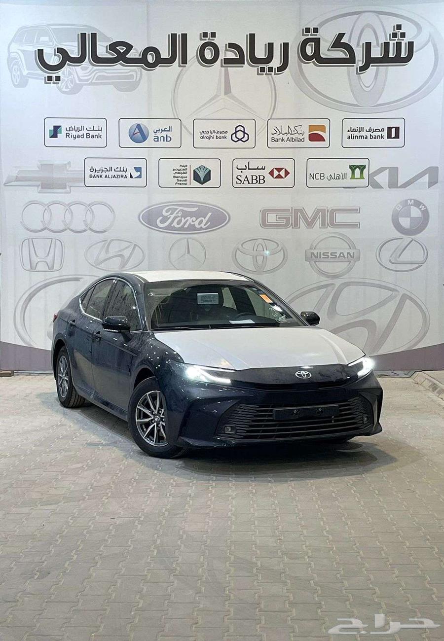 تويوتا كامري E بنزين جنوط 2025 كاش ومبيعات بنوك64362619954563110