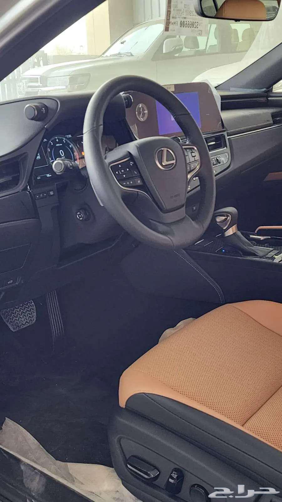 Lexus (ES250) AA - 2025 - Saudi - Customs Card64369160189569112