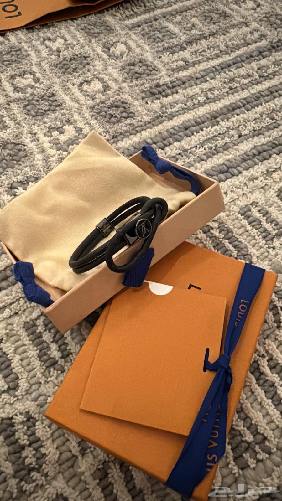 Louis Vuitton bracelet64141918242305113