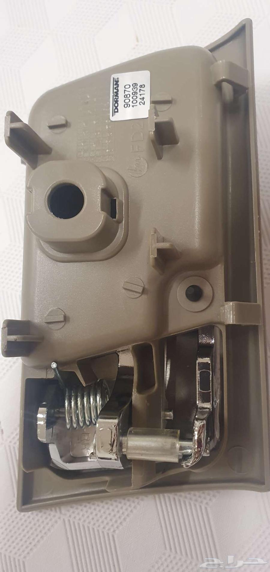 مسكات ابواب داخلي يمين يسار فورد جراند ماركيز64372828032259113