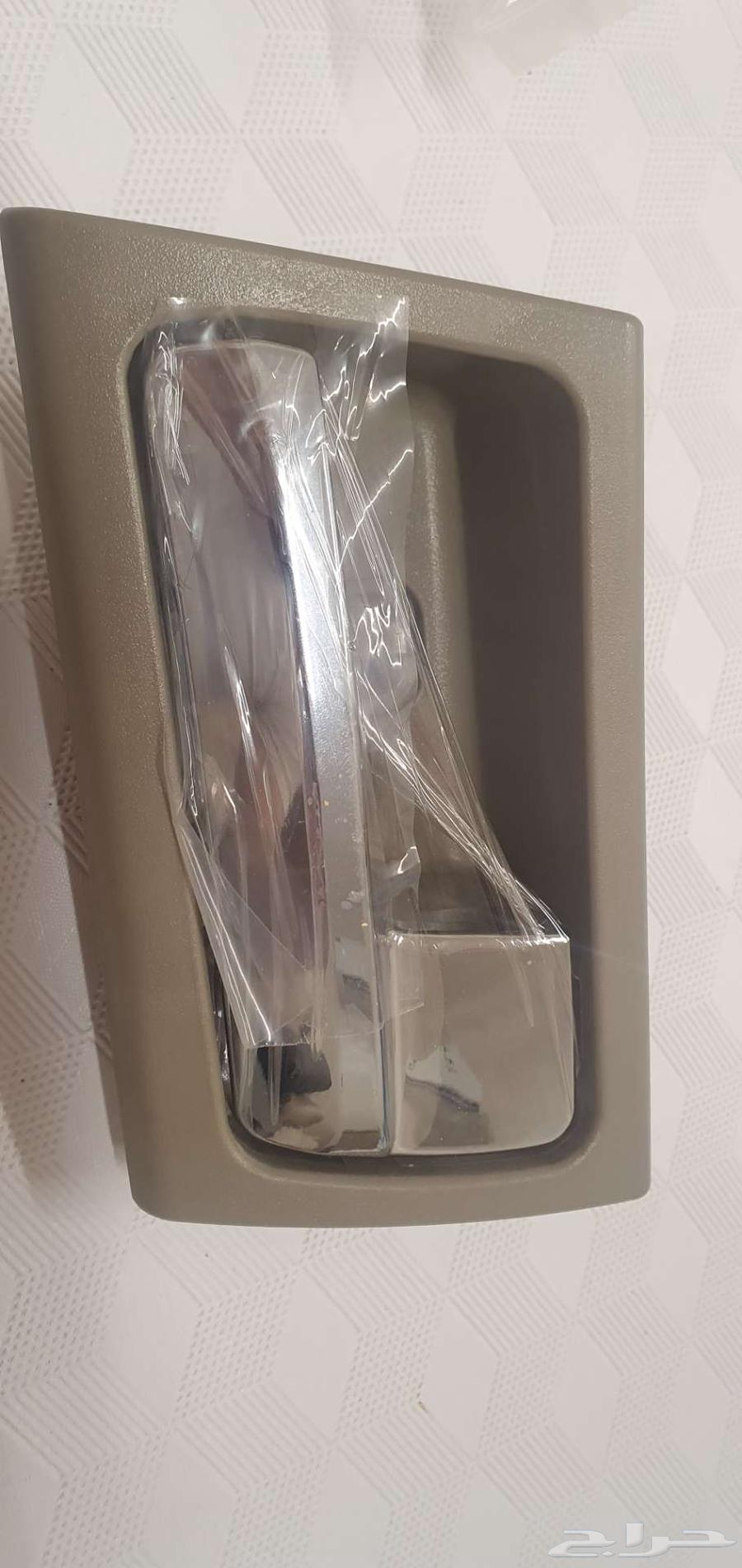 مسكات ابواب داخلي يمين يسار فورد جراند ماركيز64372828032259112