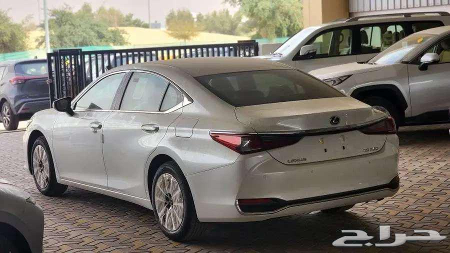 Lexus (ES250) AA - 2025 - Saudi - Customs Card64369160189569114