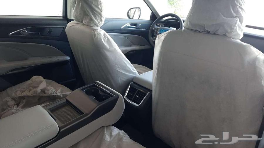 فور د توريس تيتانيوم وتريند 202564370741538947111