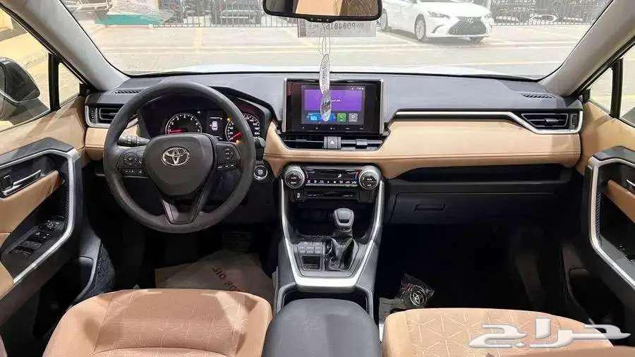 تويوتا راف فور نص فل بنزين موديل 2025 متوفر كاش  اقساط64367260072066113