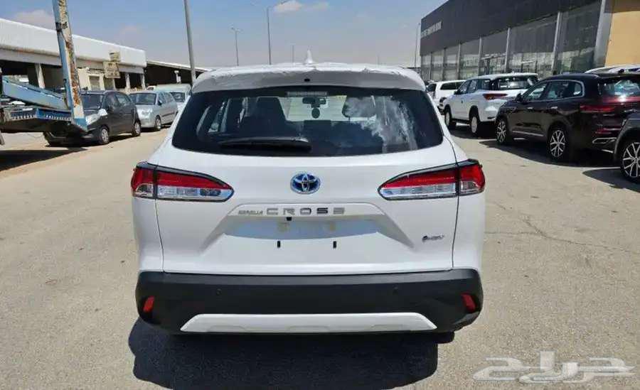 كورولا كروس LE أبيض هايبرد 202564362936697091112