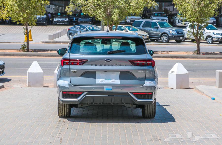 فورد تريتورى تيتانيوم 2025 كاش واقساط اقل هامش ربح64363681245443111